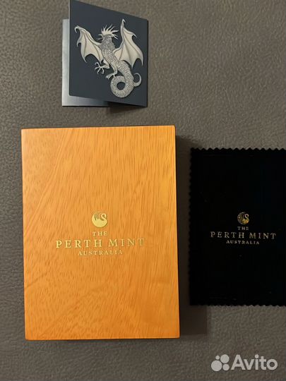 Коллекционные монета Василиск