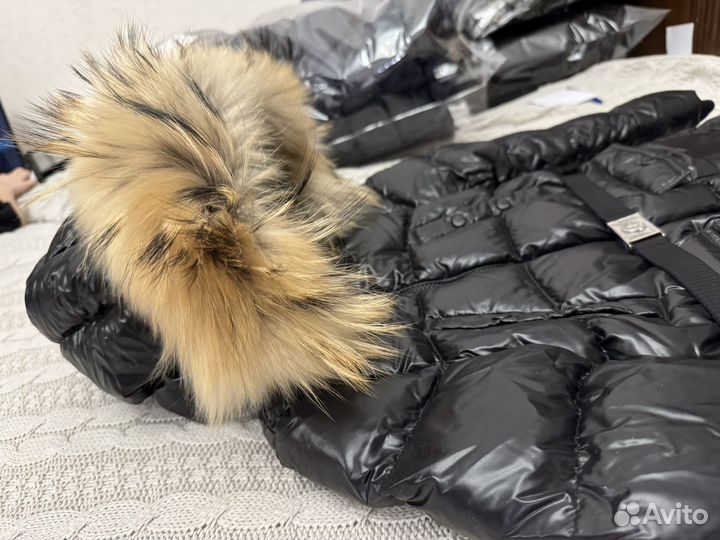 Пуховик для девочки moncler