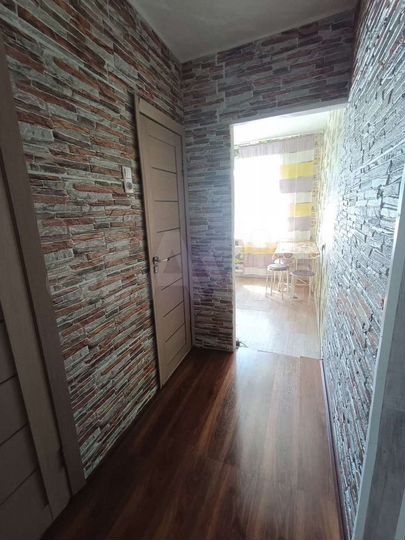 2-к. квартира, 52 м², 5/5 эт.