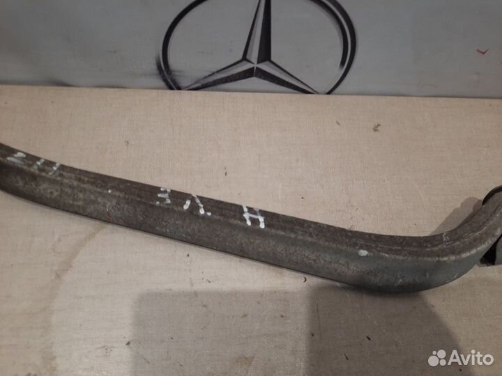 Рычаг подвески нижний задний левый Mercedes E350