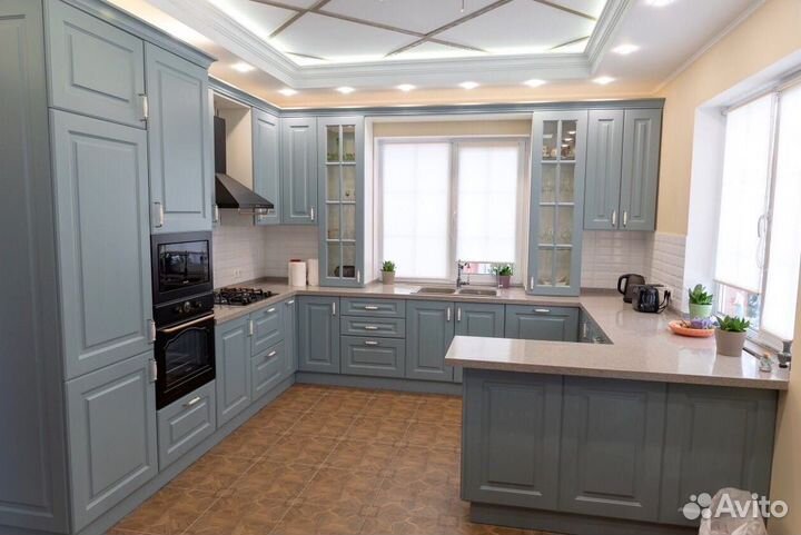 Современная кухня под ключ