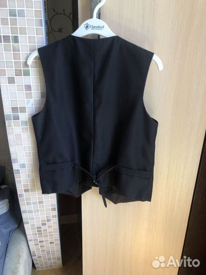 Жилетка на мальчика школьная