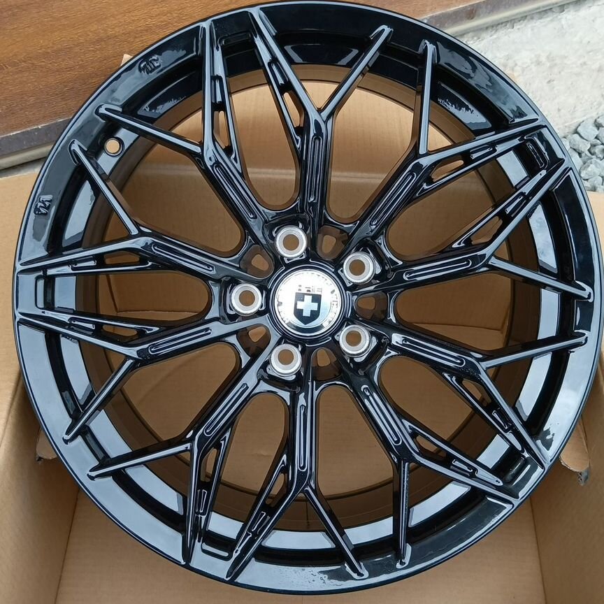 Литые диски HRE FF11 8×R18 5×112
