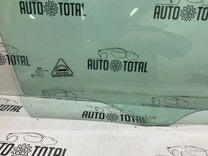 Стекло двери переднее правое Kia Ceed JD 2012