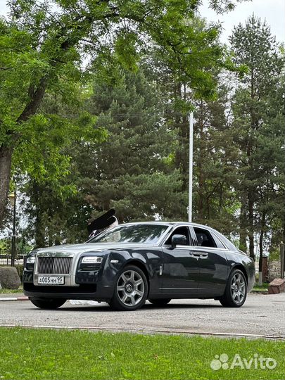 Прокат авто на свадьбу rolls-royce maybach