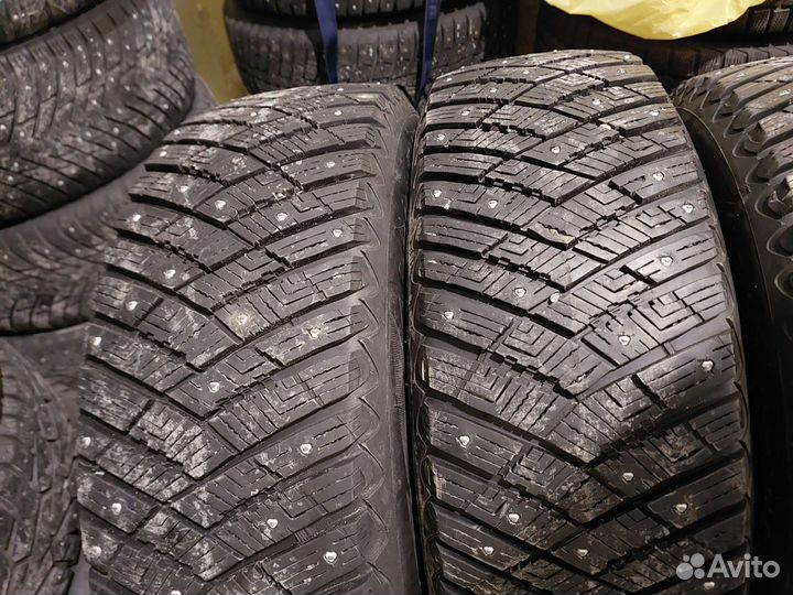 Goodyear UltraGrip Ice Arctic SUV 225/60 R18