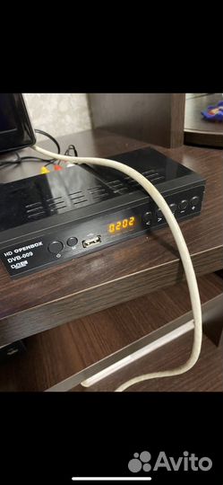 Цифровой телевизионный ресивер, приставка