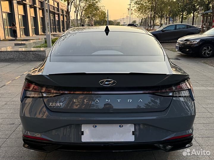 Hyundai Elantra 1.5 CVT, 2022, 32 000 км