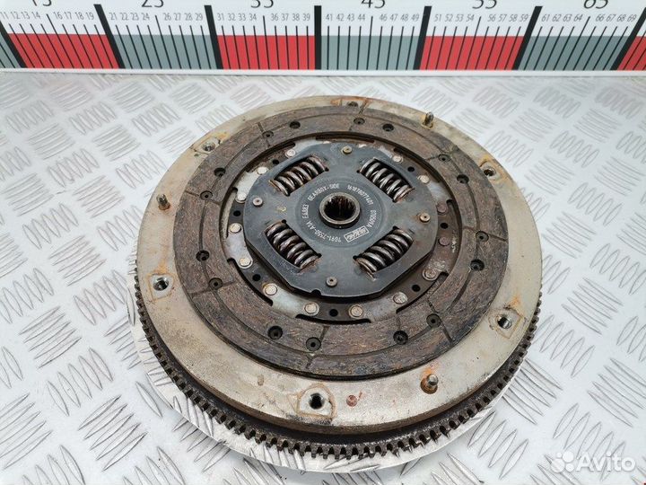 Маховик (демпфер сцепления) Ford Focus 2