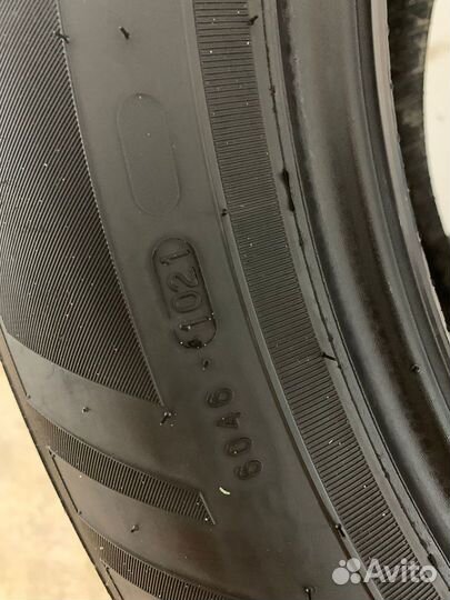 Nokian Tyres Hakka Black 2 SUV 275/50 R20