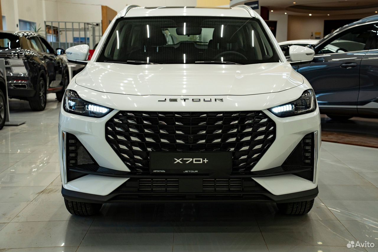 Jetour X70 Plus 1.6 AMT, 2026