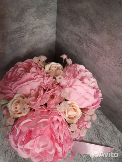 Букет пионов