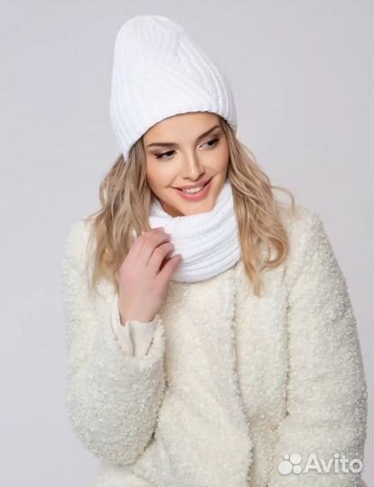 Комплект шапка и снуд