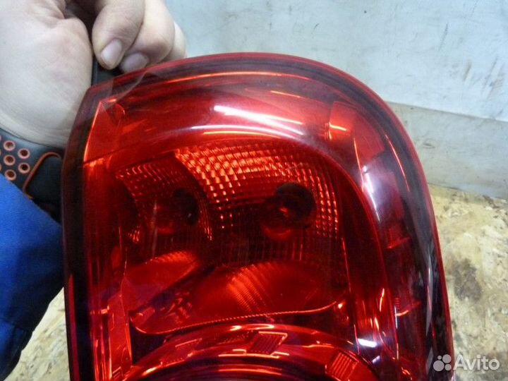 Фонарь задний правый Renault Duster 2012 (до 2015