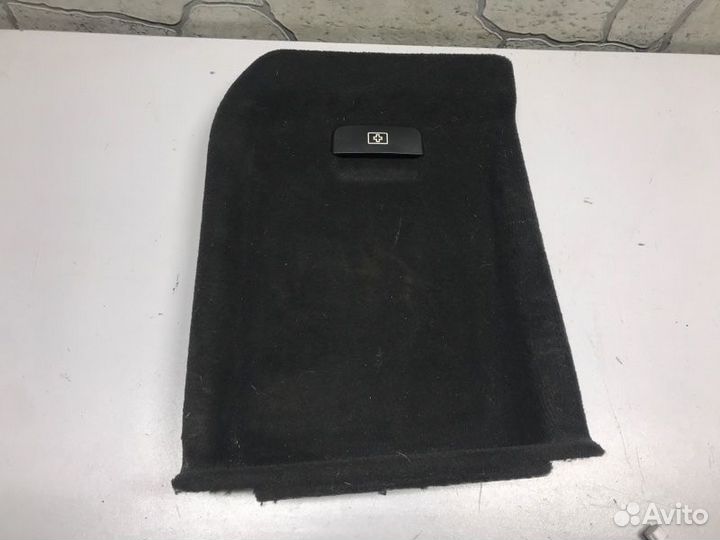 Обшивка багажника задняя левая Bmw X5 E70 4.8 2007