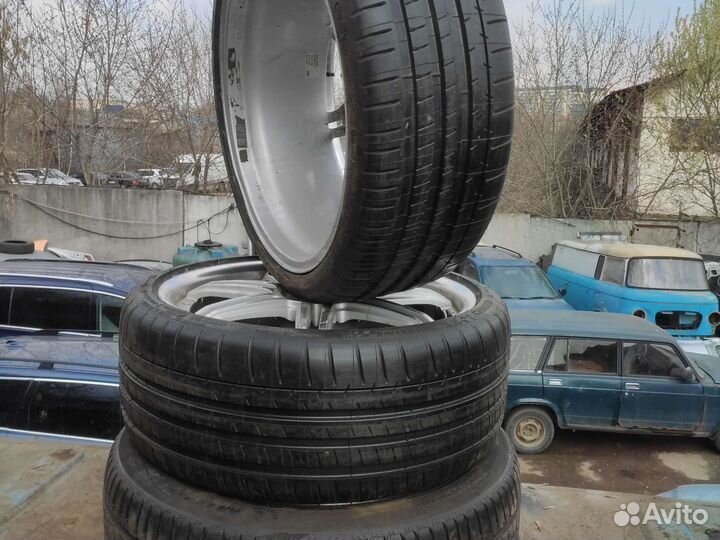 Michelin Pilot Super Sport 245/35 R20 95Y