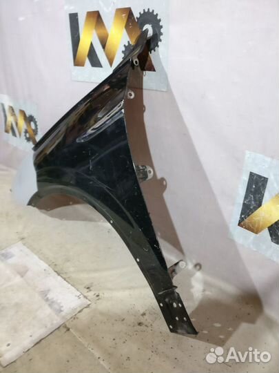 Фольцваген Туарег 2018- Крыло левое переднее 15646
