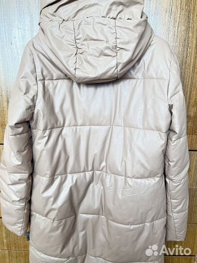 Пуховик женский 42 44