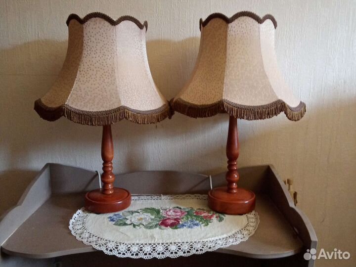 Лампа настольная, бра