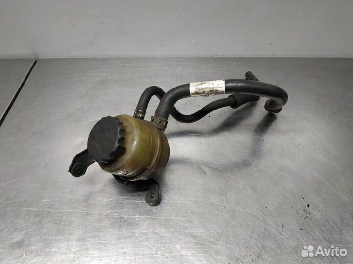 Бачок гур Toyota Mark 2 GX100 1GFE 1996-2000