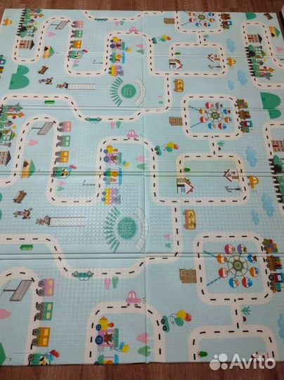 Развивающий коврик новый