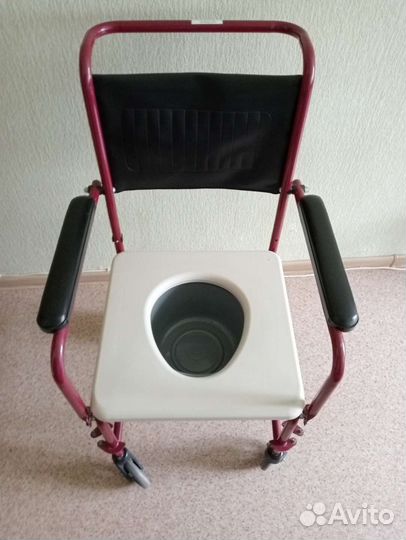 Кресло - коляска с санитарным оснащением