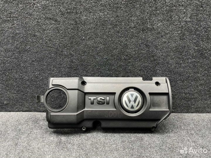 Накладка двигателя Volkswagen Passat B7 1.4 TSI