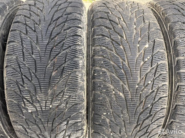 Nokian Tyres Hakkapeliitta R2 215/55 R17 98