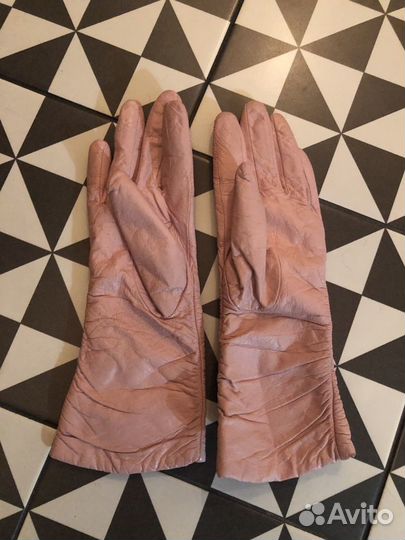Перчатки кожа