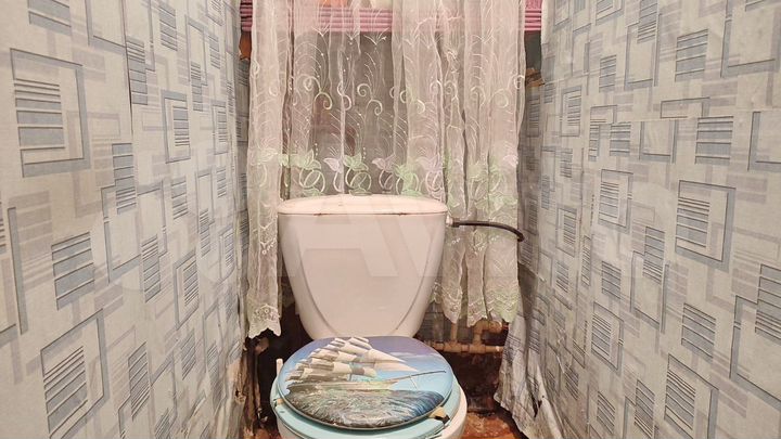 3-к. квартира, 50 м², 1/5 эт.