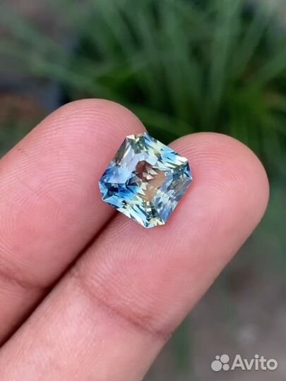 Многоцветный Сапфир 4.3ct