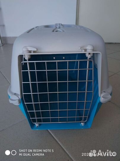 Переноска для животных пластиковая