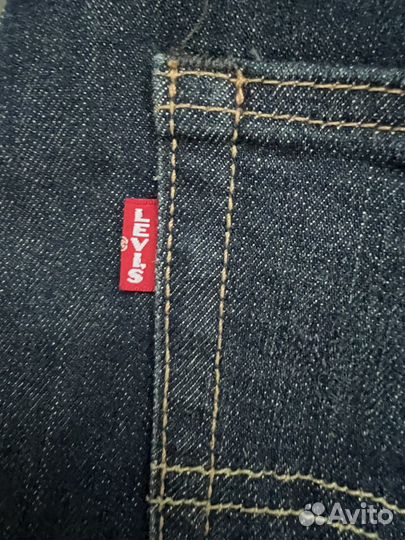 Джинсы Levis 502