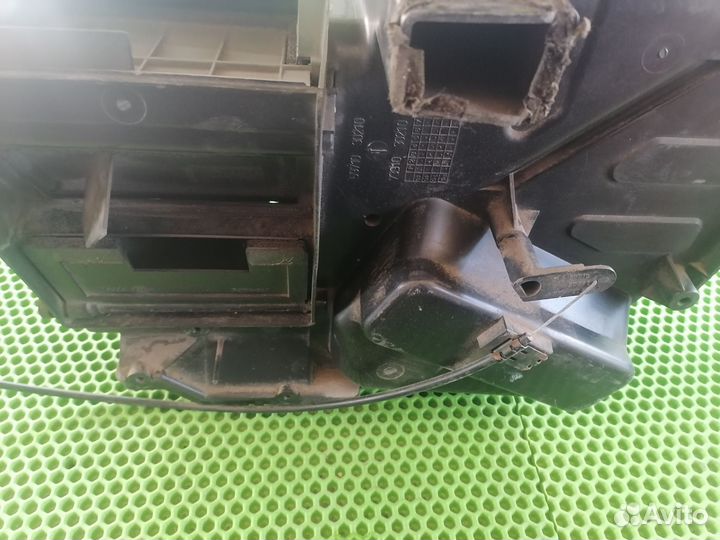 Корпус печки Ниссан Террано 2