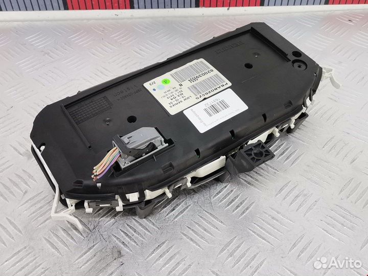 Панель для Renault Megane 2
