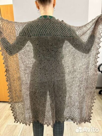 Оренбургский Пуховый платок шаль