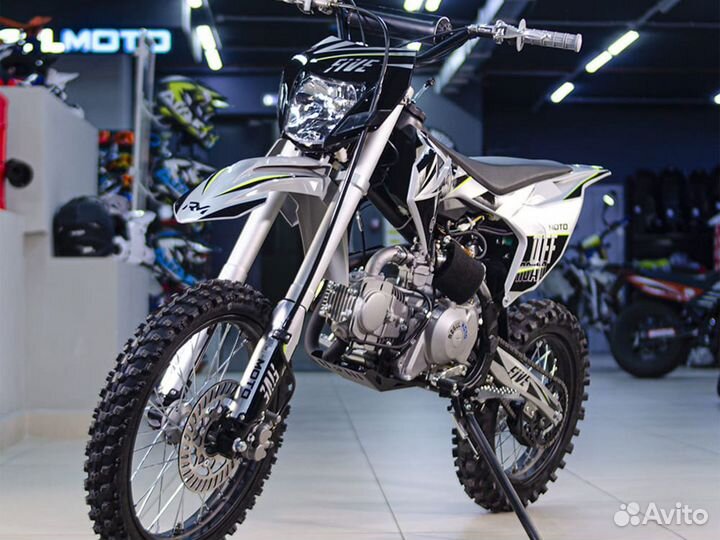 Мотоцикл питбайк Regulmoto five YX125EM