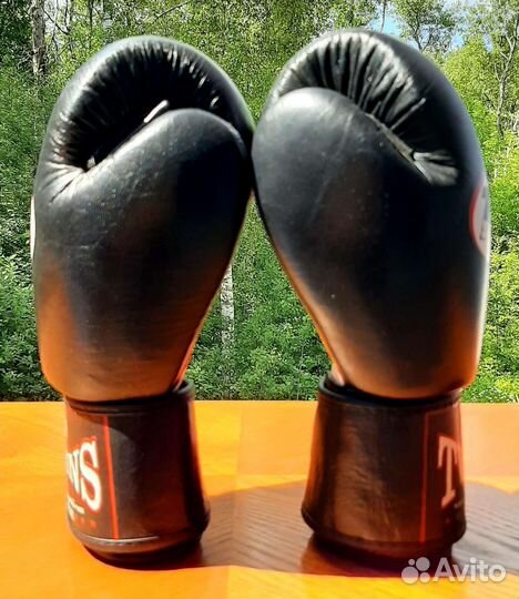 Боксерские перчатки 8,10,12,14,16 oz.Kожа