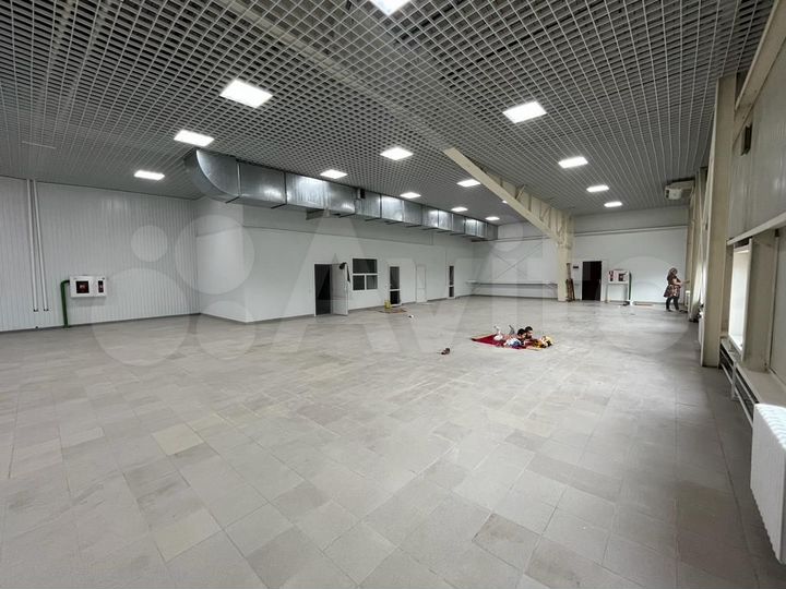 Склад, 850 м²