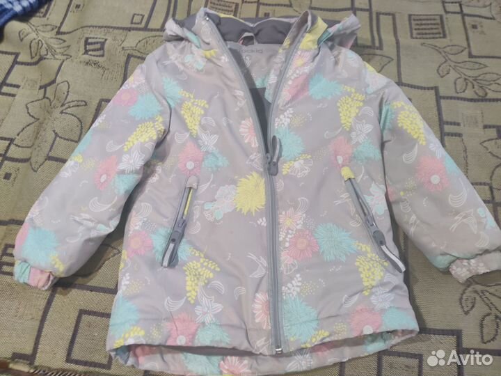 Куртка демисезонная на девочку 98-104