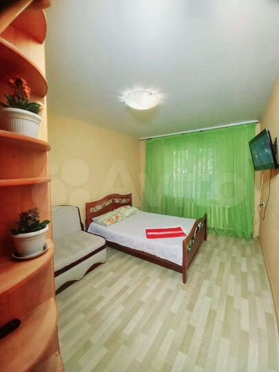 2-к. квартира, 49 м², 1/9 эт.