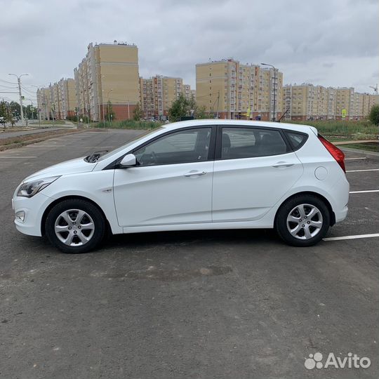 Hyundai Solaris 1.4 AT, 2014, 149 700 км