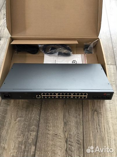 Коммутатор qtech QSW-3750-28T-POE-AC