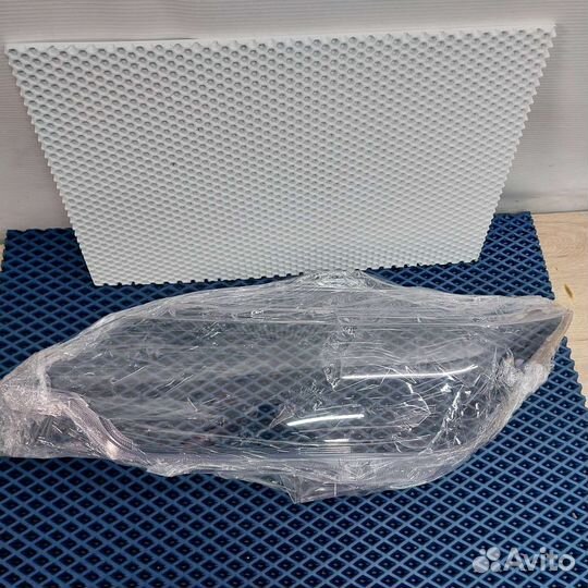 Стекла фар Toyota Camry 55
