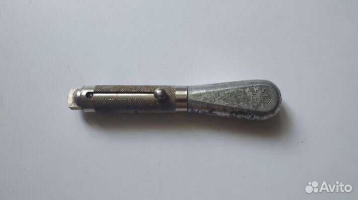 Старая универсальная отвёртка СССР