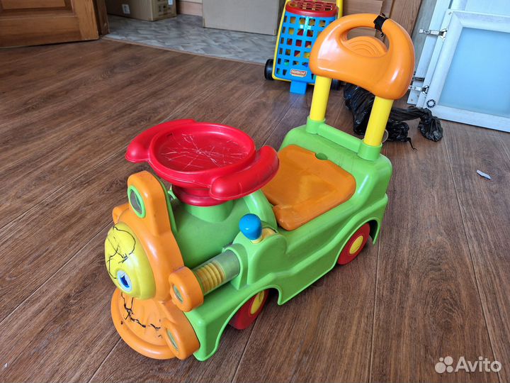 Машинка-каталка