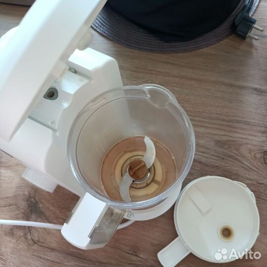 Пароварка-блендер для детского питания