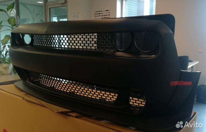 Бампер Dodge Challenger SRT / Hellcat