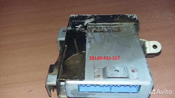 Блок управ кпп на Honda Capa (Хонда Капа) GA4