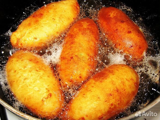 Пирожки домашние жареные и печеные
